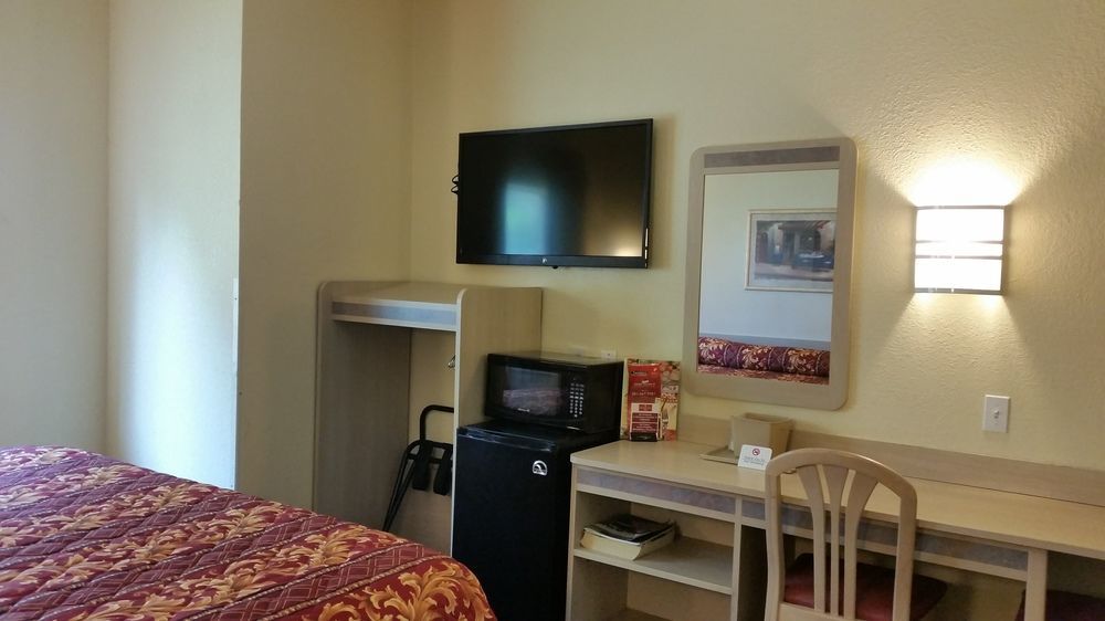 Motel 6 Humble, Tx - Houston International Airport Exterior foto